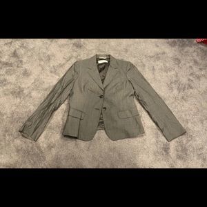 (1) Trendy Gray Max Mara Designer Blazer/Suit Jacket Women’s Size 10